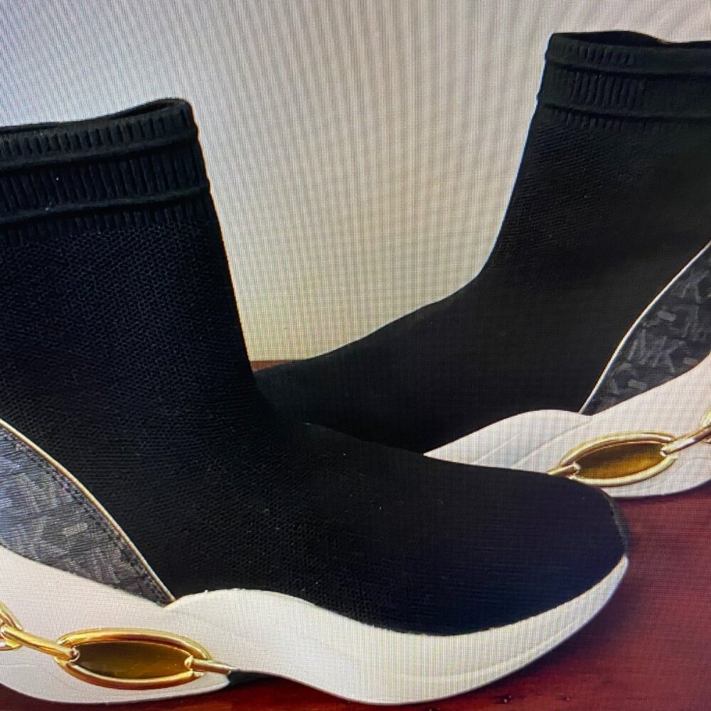 Michael Kors TONI Stretch Knit Empire Signature Logo Sock Shoes Sneakers - 5.5